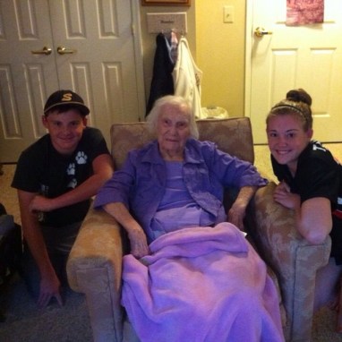 1452560_648649538513260_216785010_n